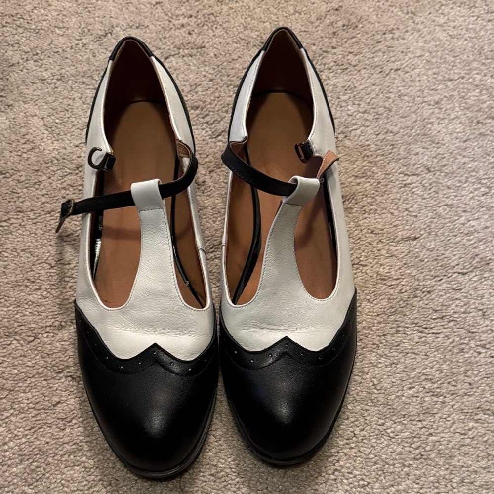 Women’s Black & White T-Strap Flats
